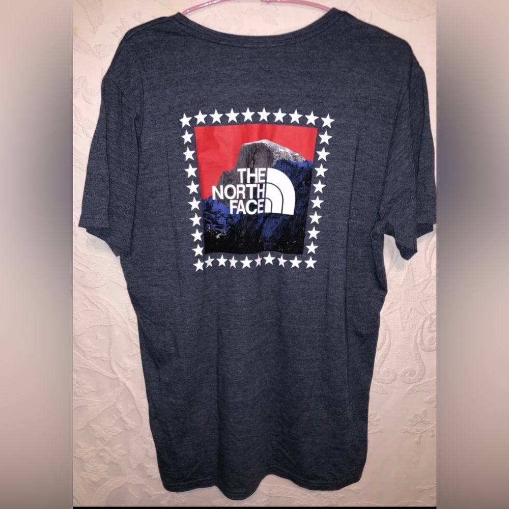 The North Face T Shirt XL